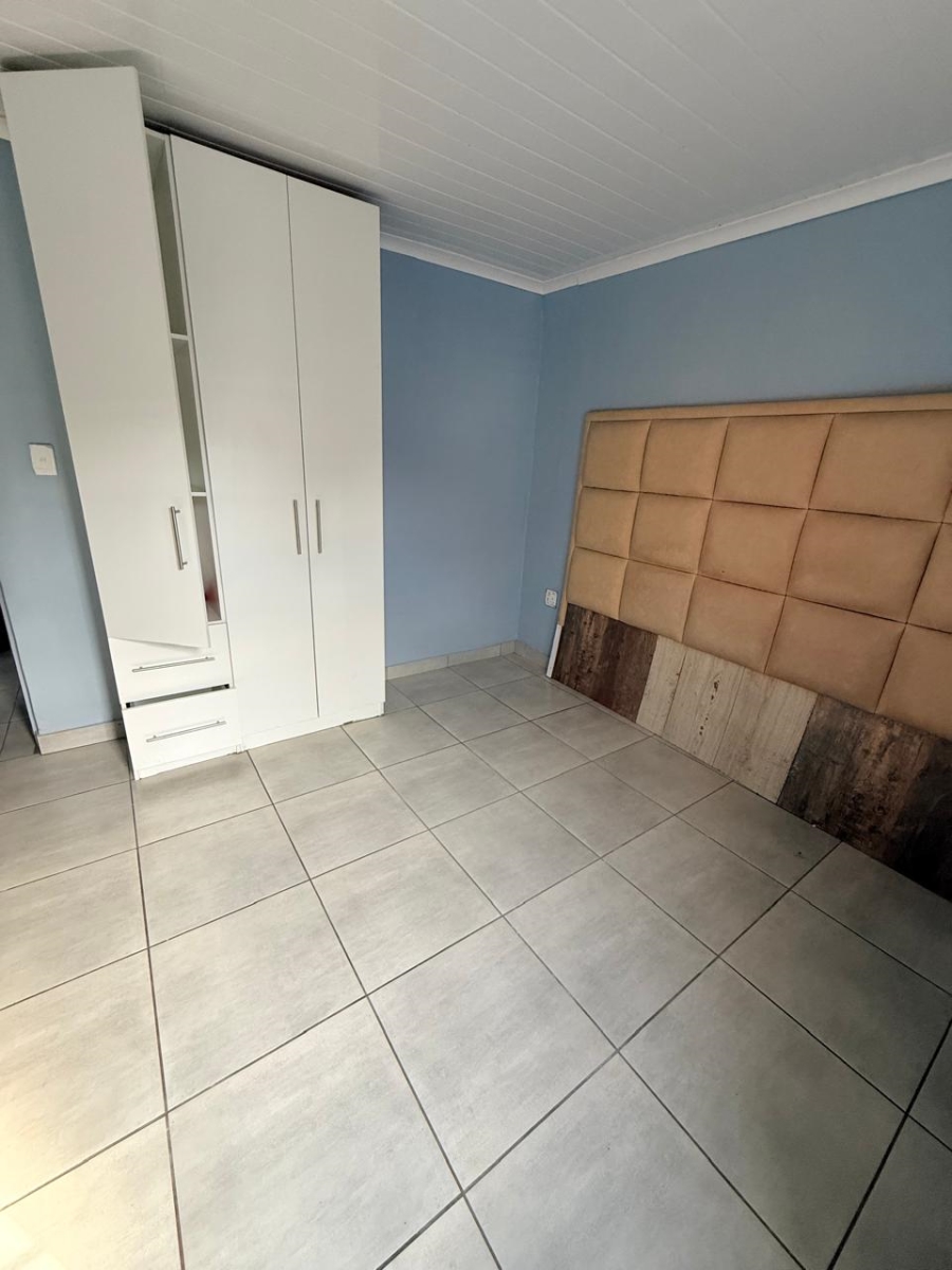3 Bedroom Property for Sale in Nomzamo Western Cape